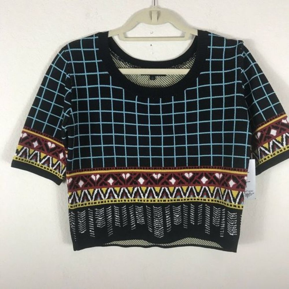 CLOSING SALE Cropped Sweater 3/4 Sleeves